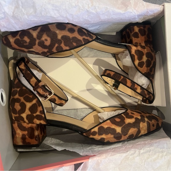 CAbi Leopard Print Heels Size 8‎ Kitten Heel Ankle Strap Animal Print Femme Glam - Picture 11 of 13